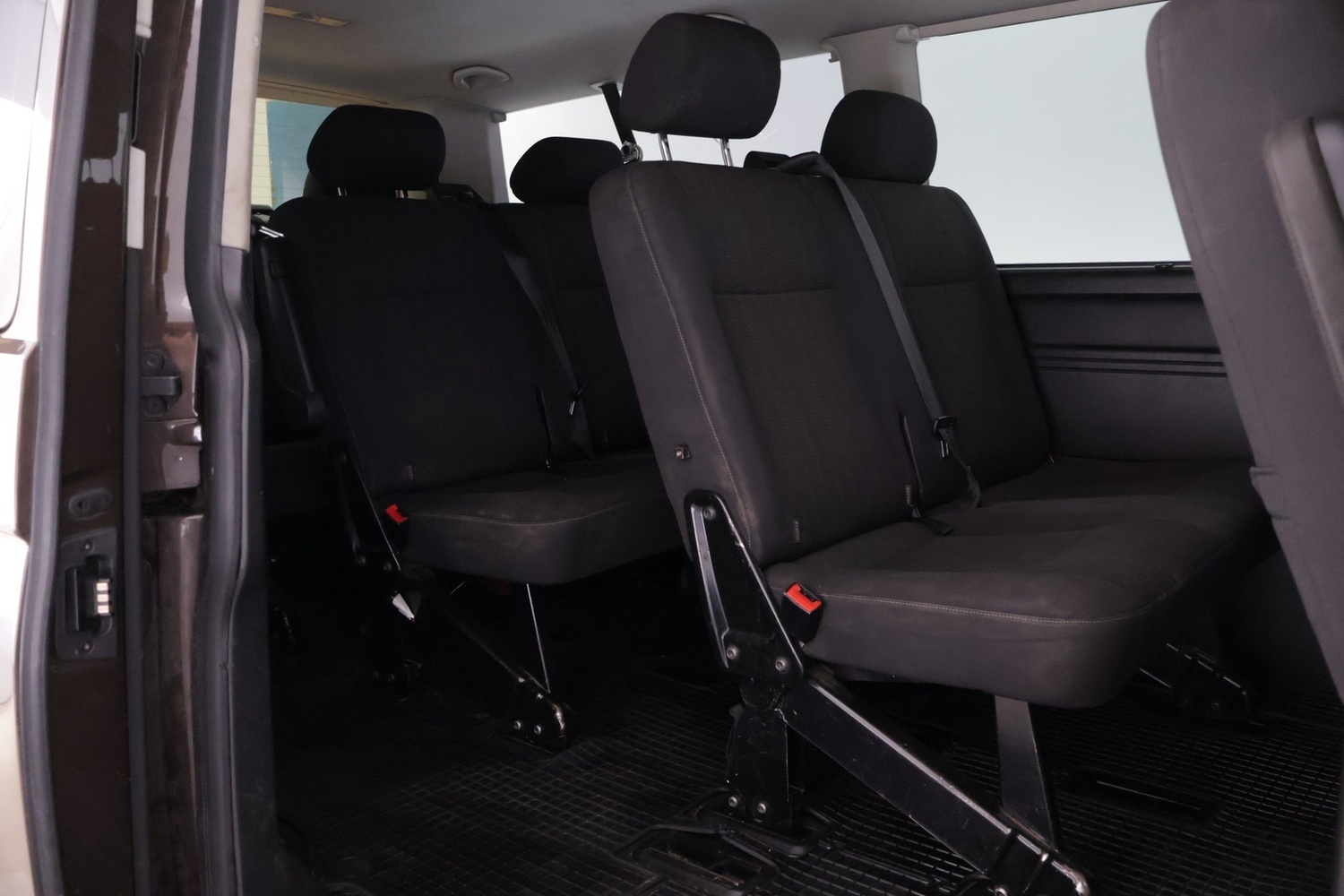 Volkswagen Caravelle vaihtoauto