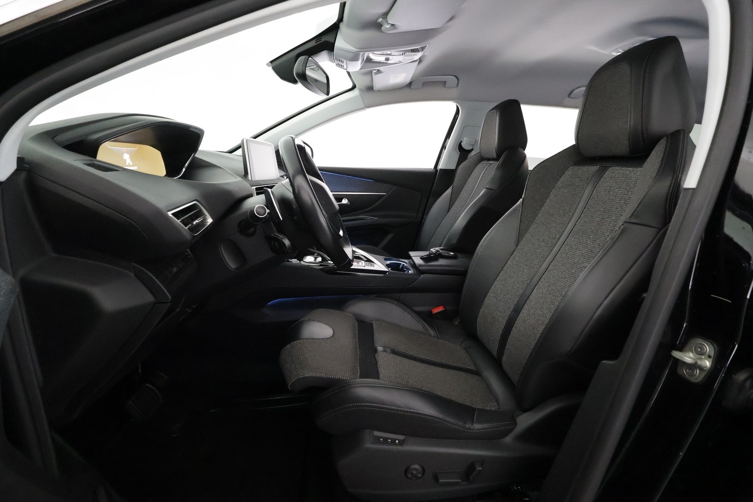Peugeot 5008 vaihtoauto