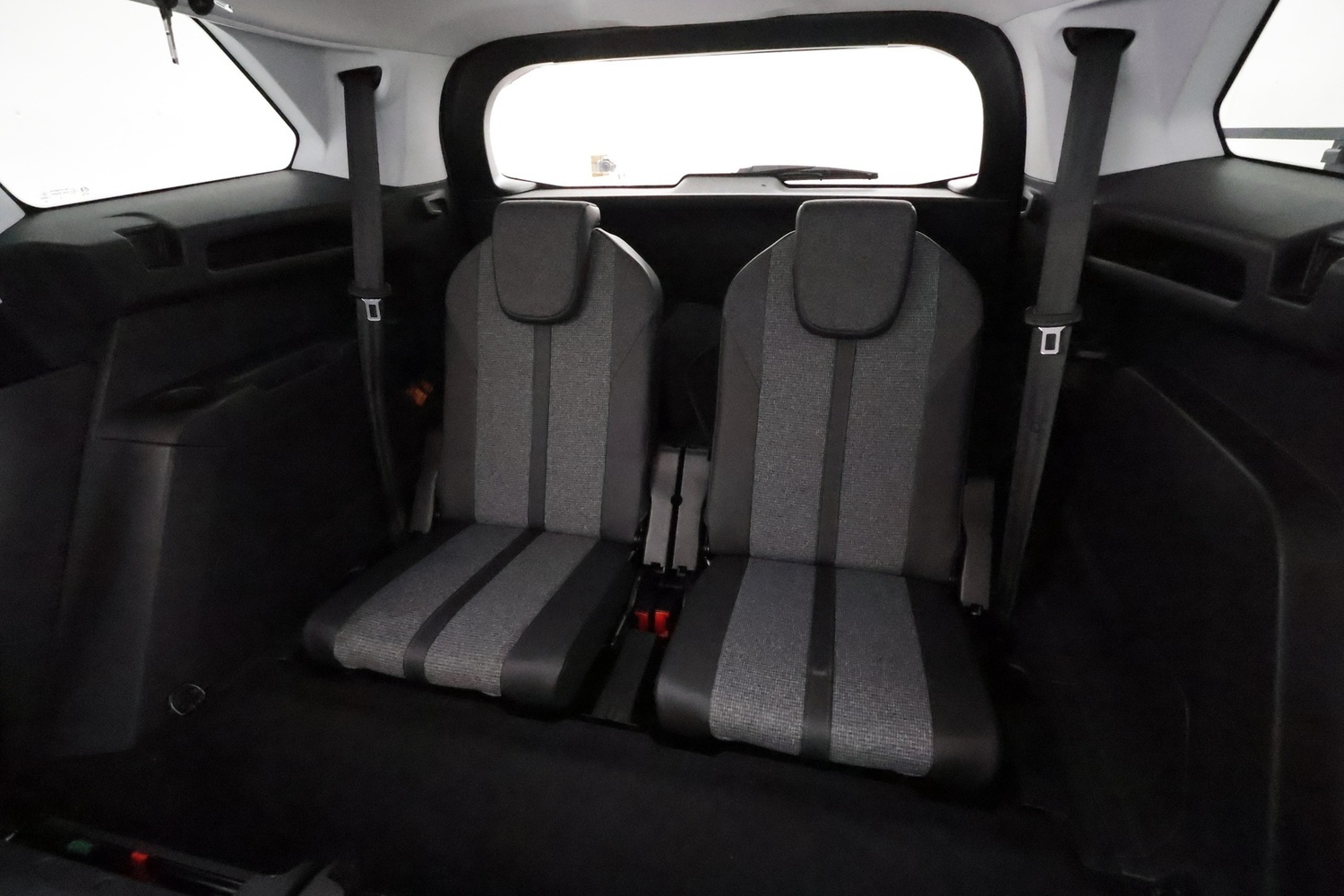 Peugeot 5008 vaihtoauto