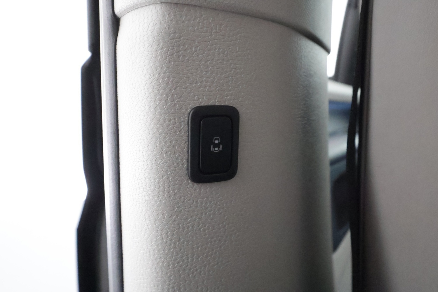 Volkswagen ID. Buzz vaihtoauto
