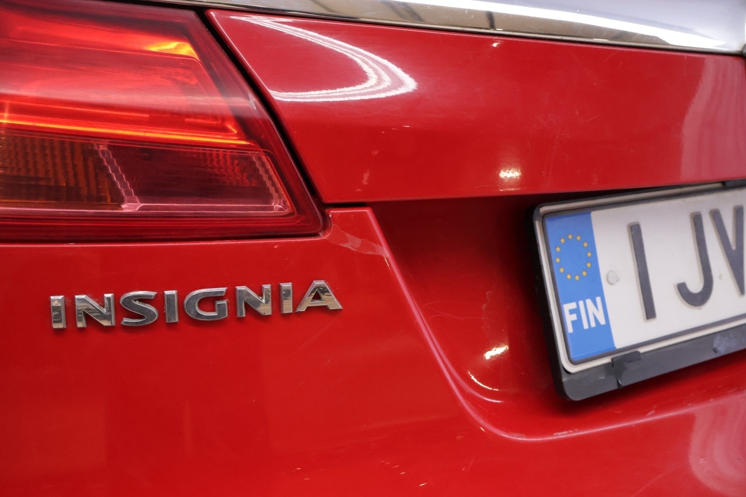 Opel Insignia vaihtoauto