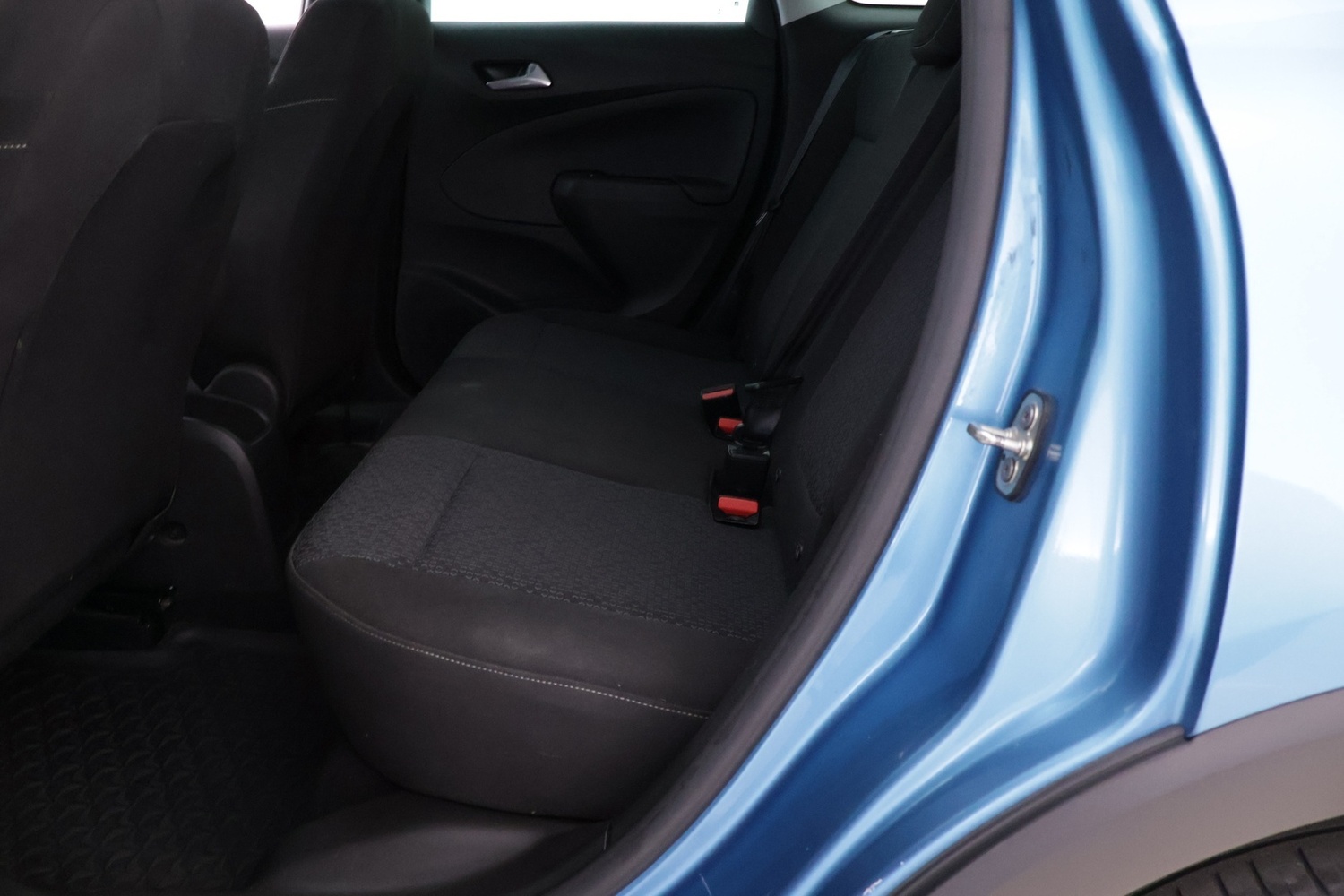 Opel Crossland X vaihtoauto