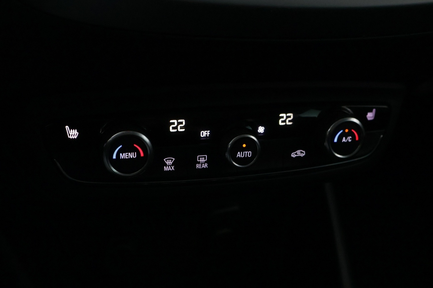 Opel Crossland X vaihtoauto