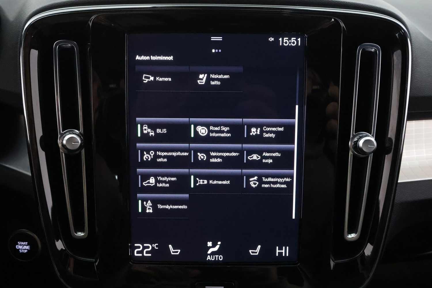 Volvo XC40 vaihtoauto