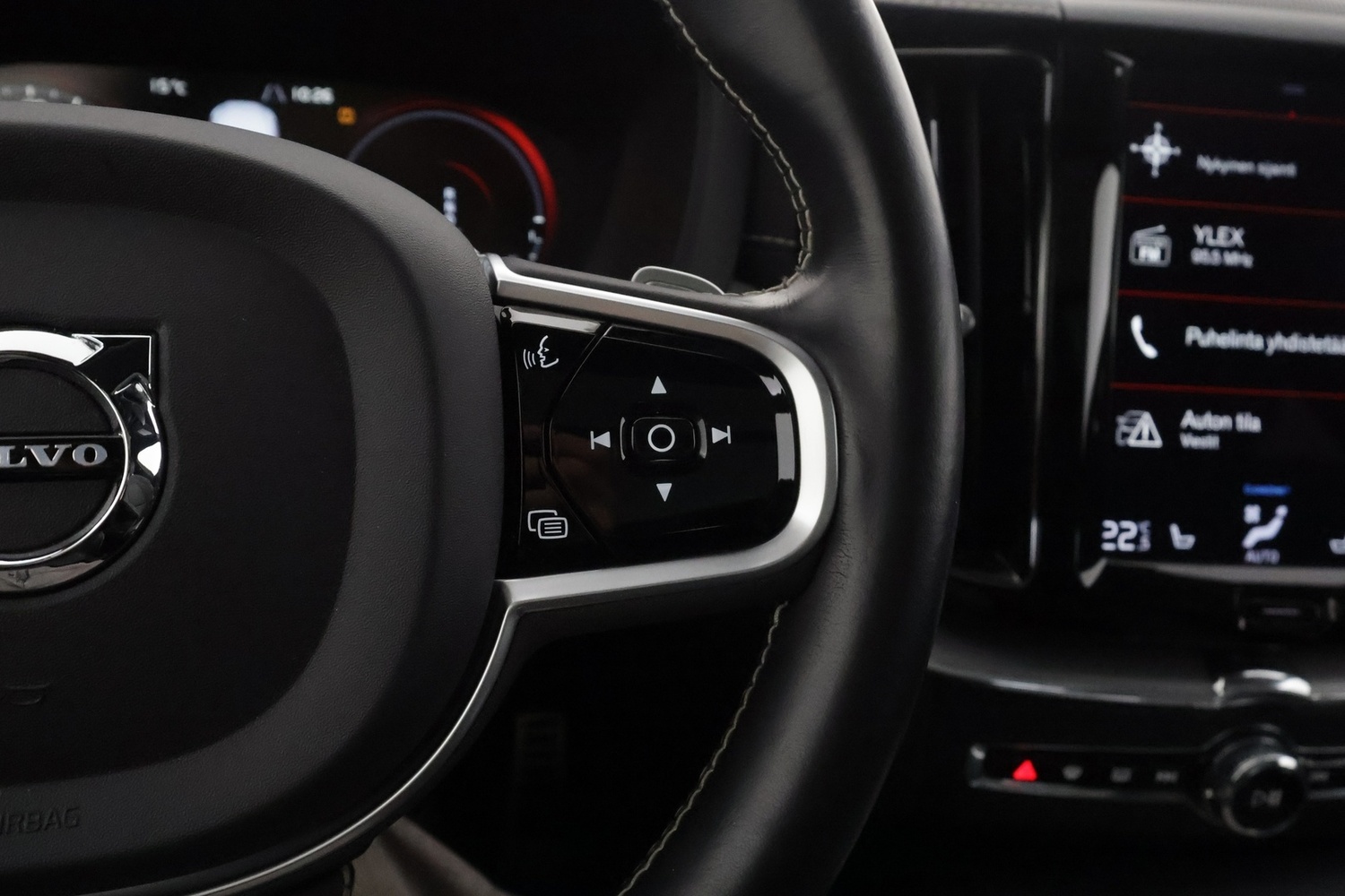 Volvo XC60 vaihtoauto