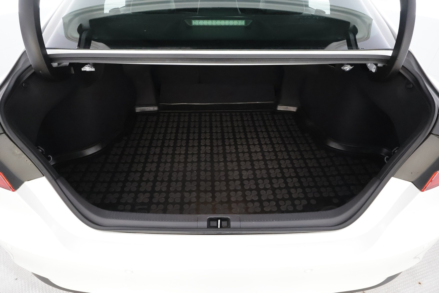 Toyota Camry vaihtoauto