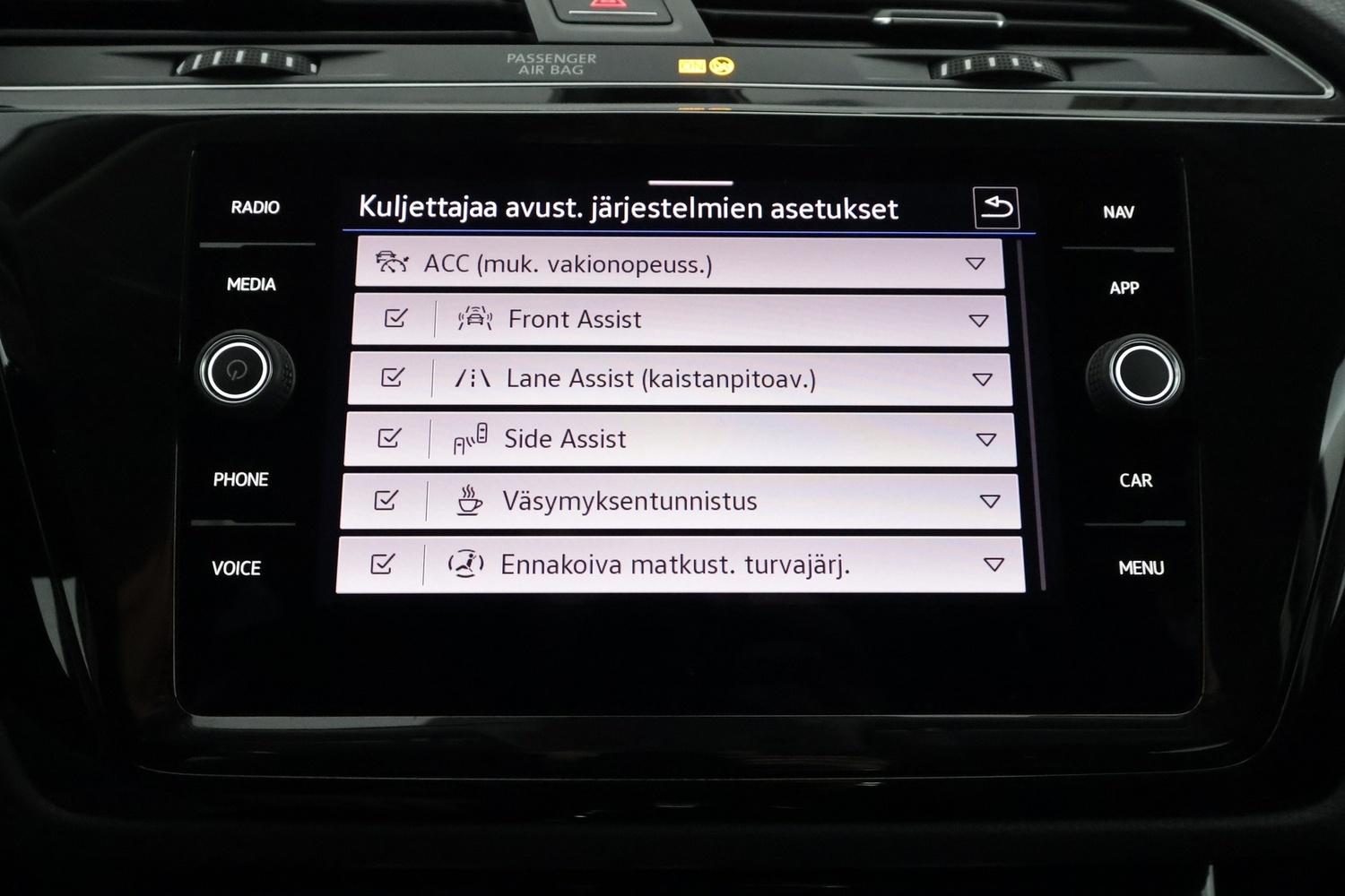 Volkswagen Touran vaihtoauto