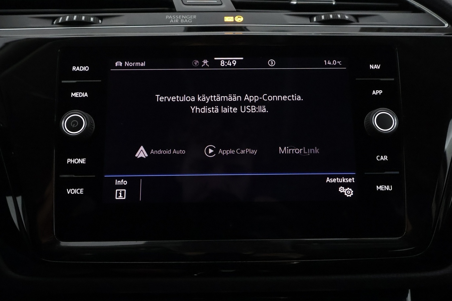 Volkswagen Touran vaihtoauto