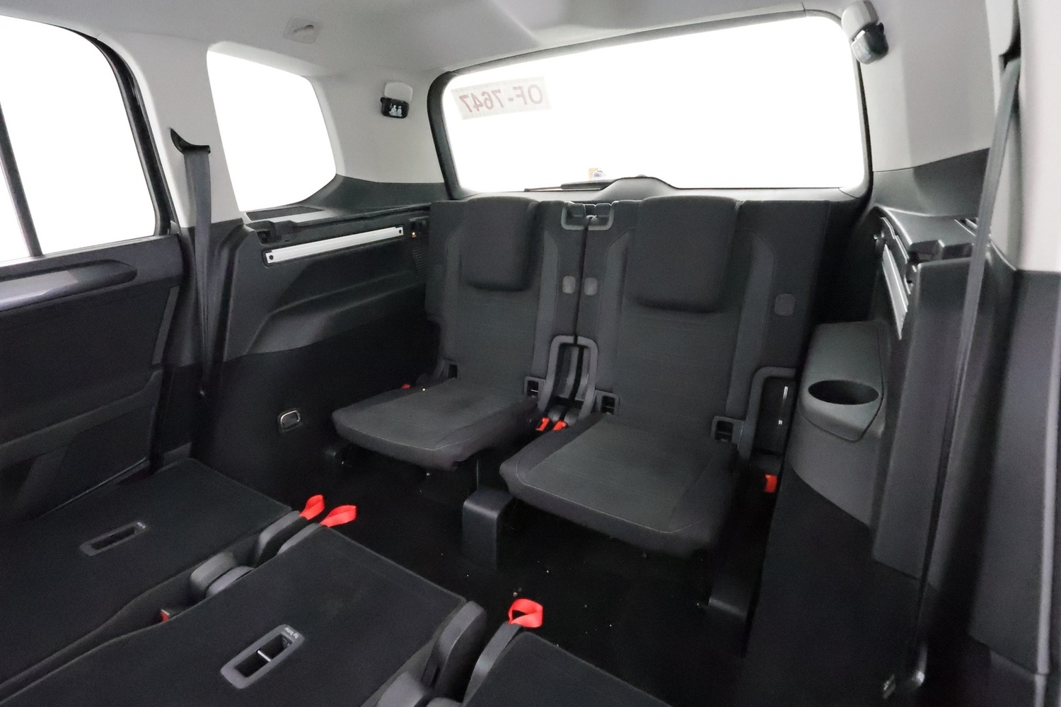 Volkswagen Touran vaihtoauto