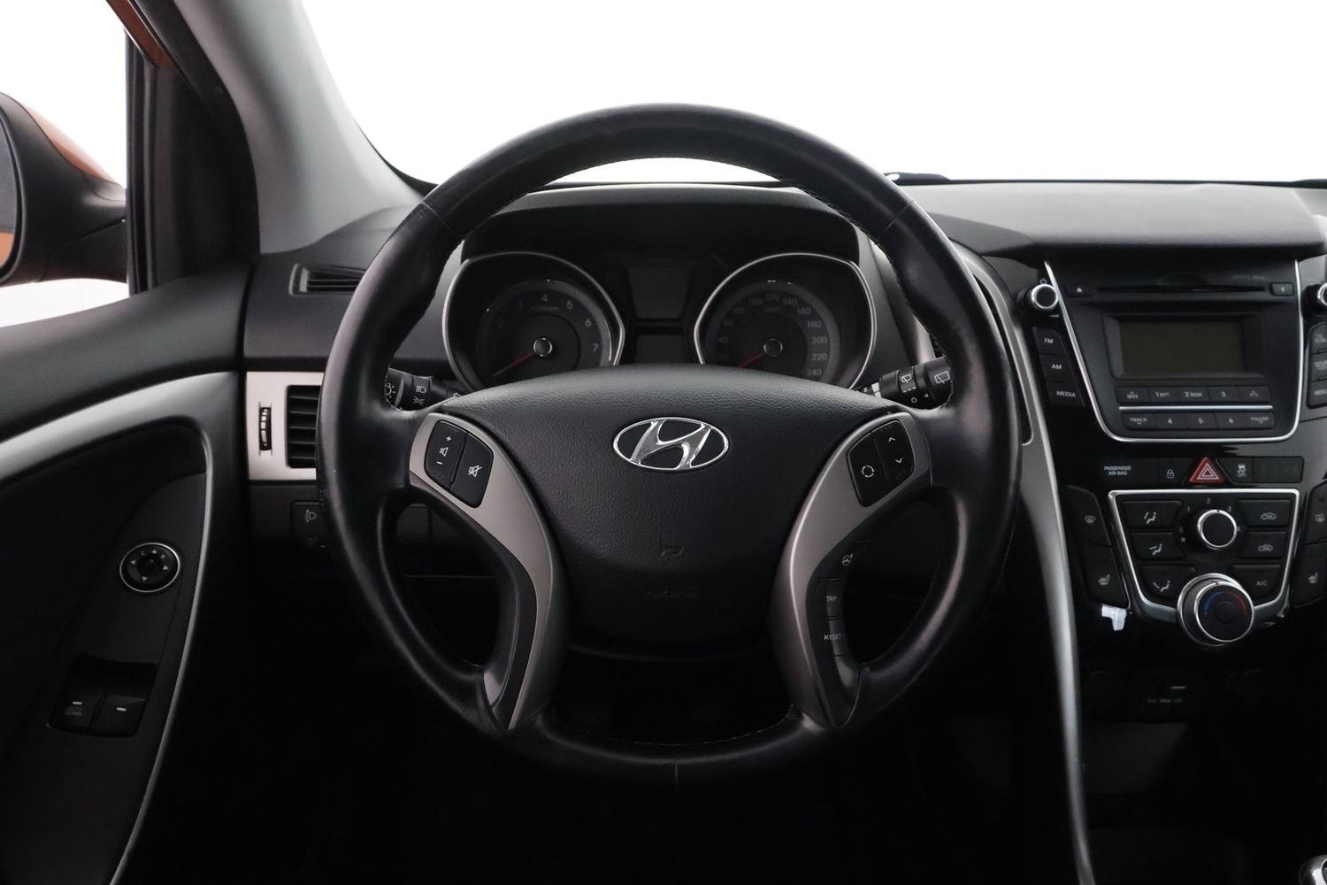 Hyundai i30 5d vaihtoauto