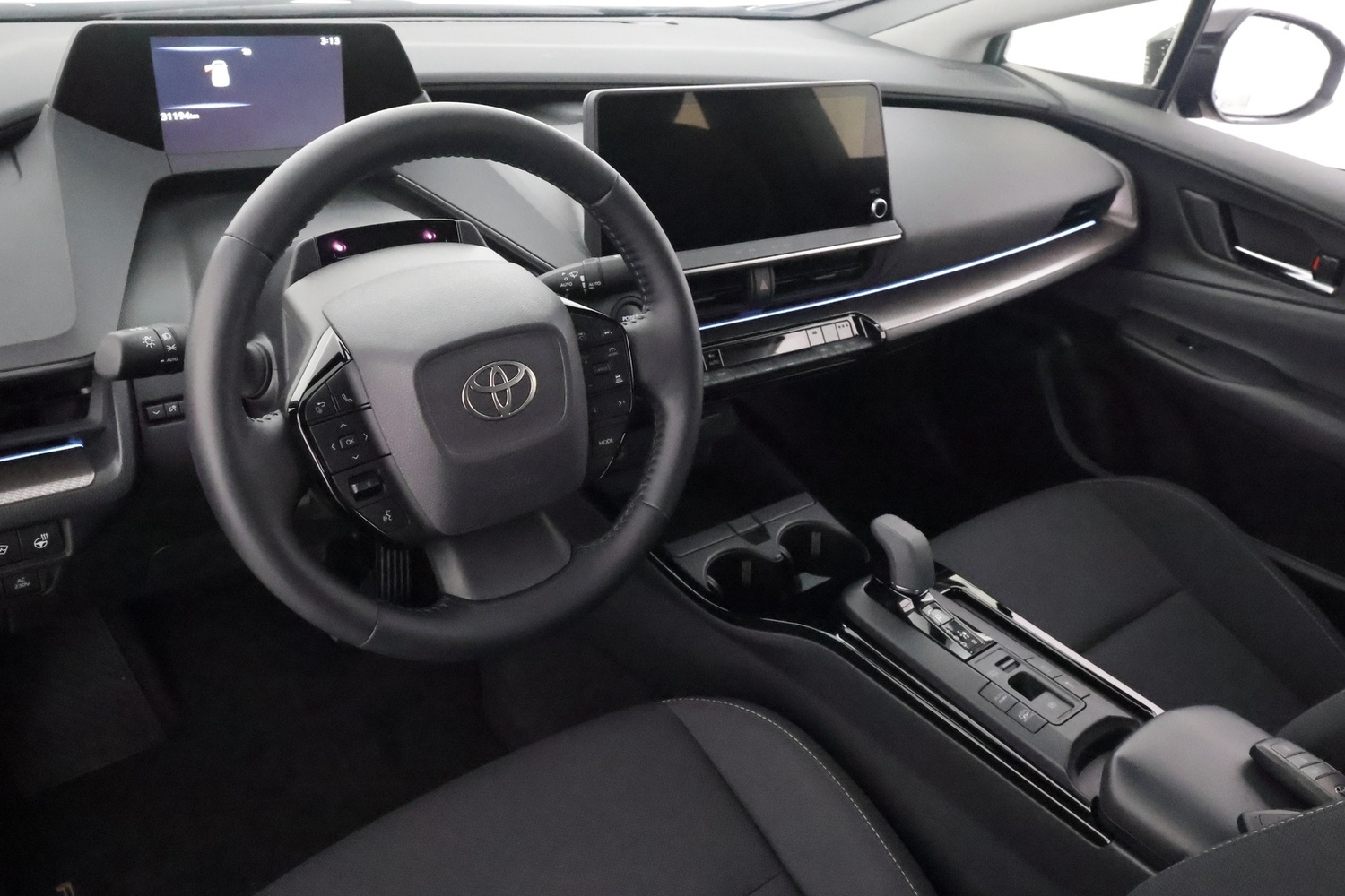 Toyota Prius Plug-in vaihtoauto