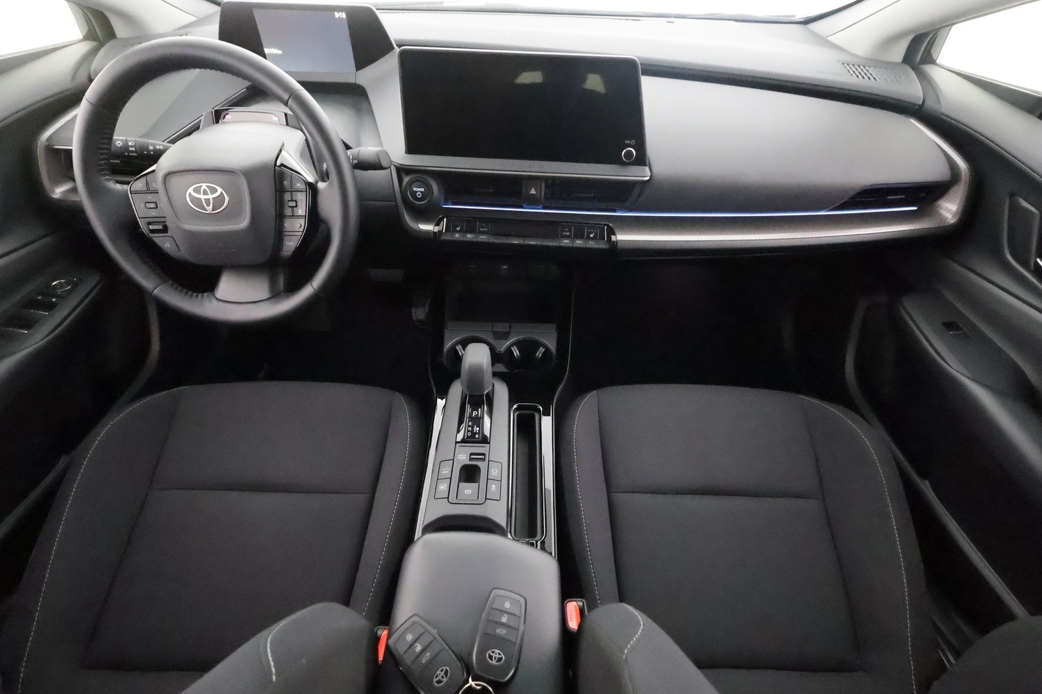 Toyota Prius Plug-in vaihtoauto