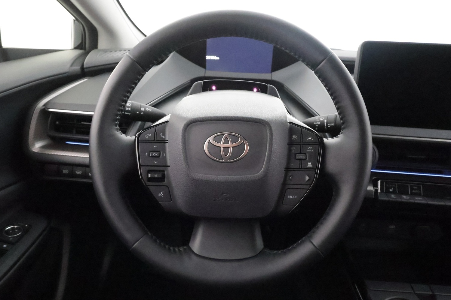 Toyota Prius Plug-in vaihtoauto