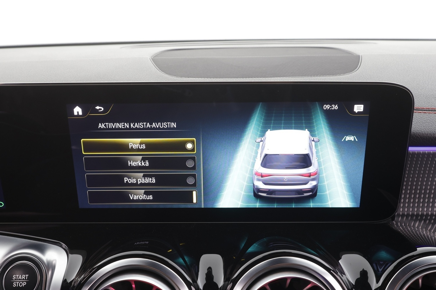 Mercedes-Benz EQB vaihtoauto