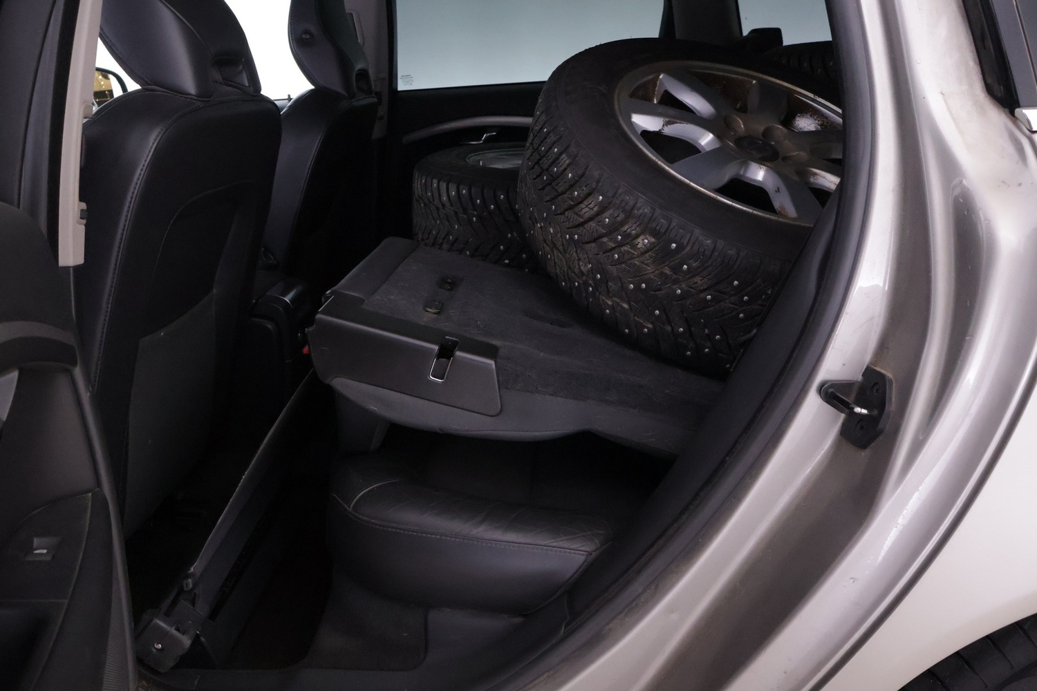 Volvo V70 vaihtoauto