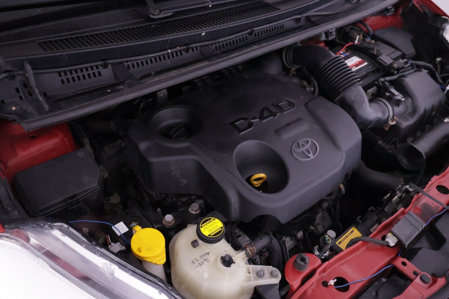 Toyota Yaris vaihtoauto