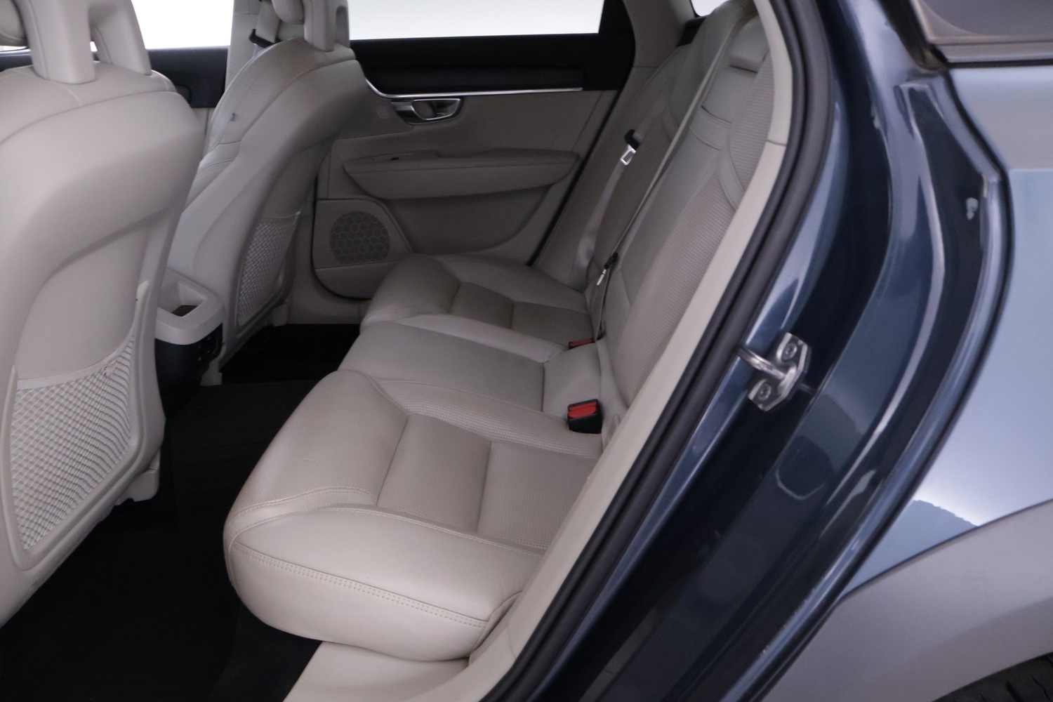 Volvo V90 Cross Country vaihtoauto