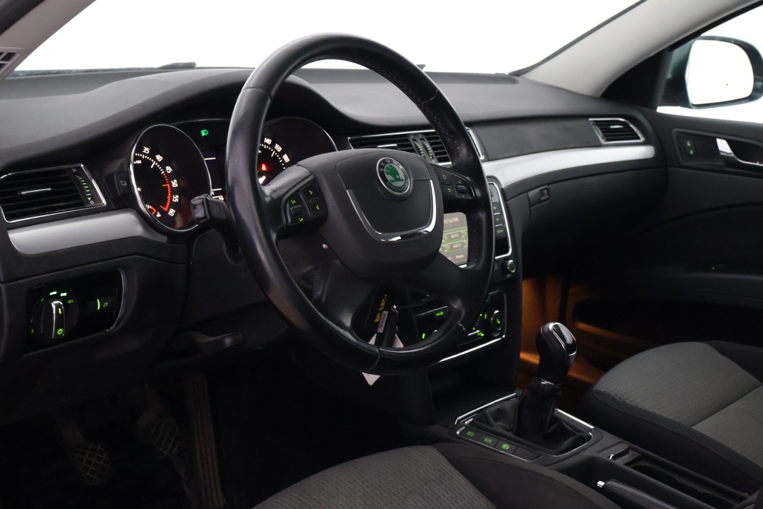 Skoda Superb vaihtoauto