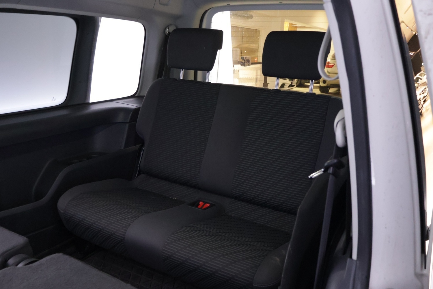 Volkswagen Caddy Maxi vaihtoauto