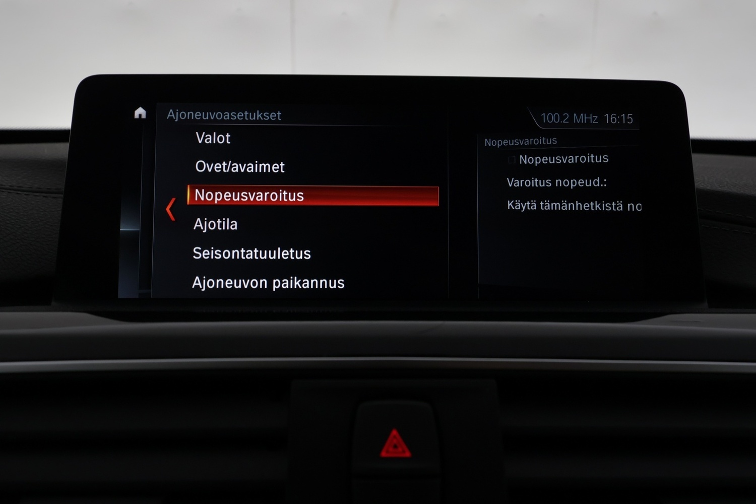 BMW 320 vaihtoauto