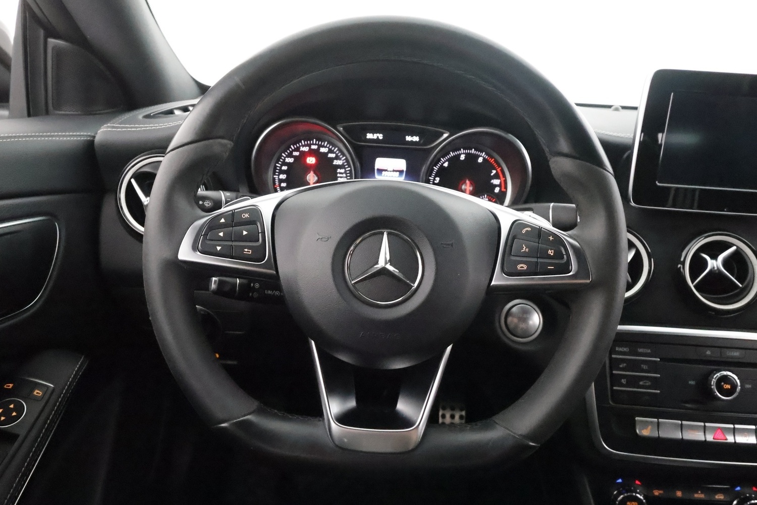 Mercedes-Benz CLA-sarja vaihtoauto