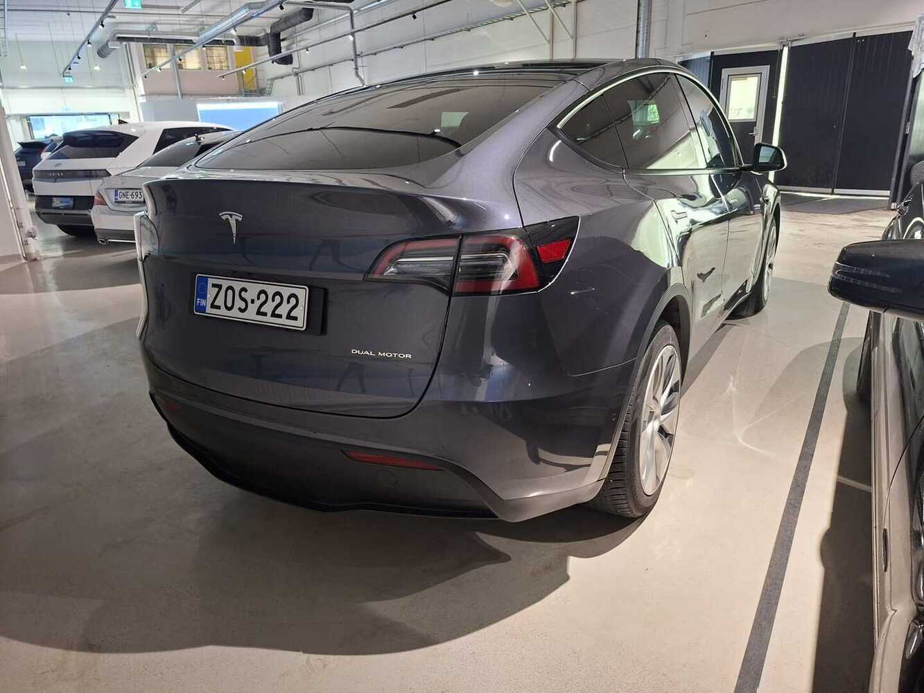 Tesla Model Y vaihtoauto