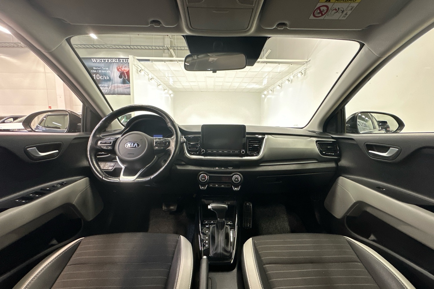Kia Stonic vaihtoauto