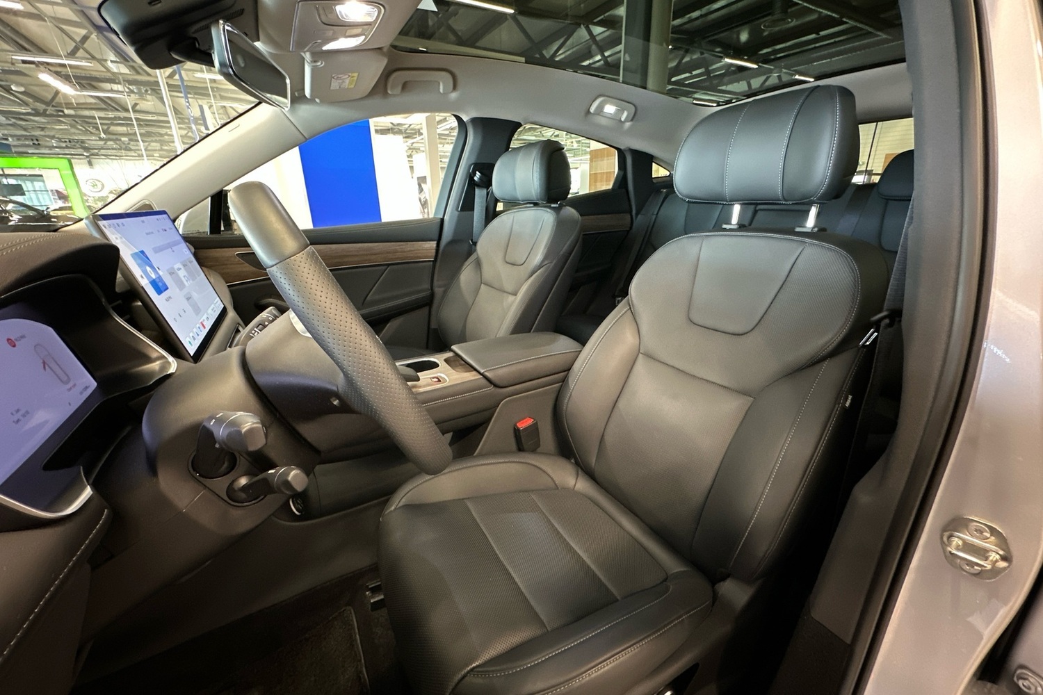 Seres 5 vaihtoauto