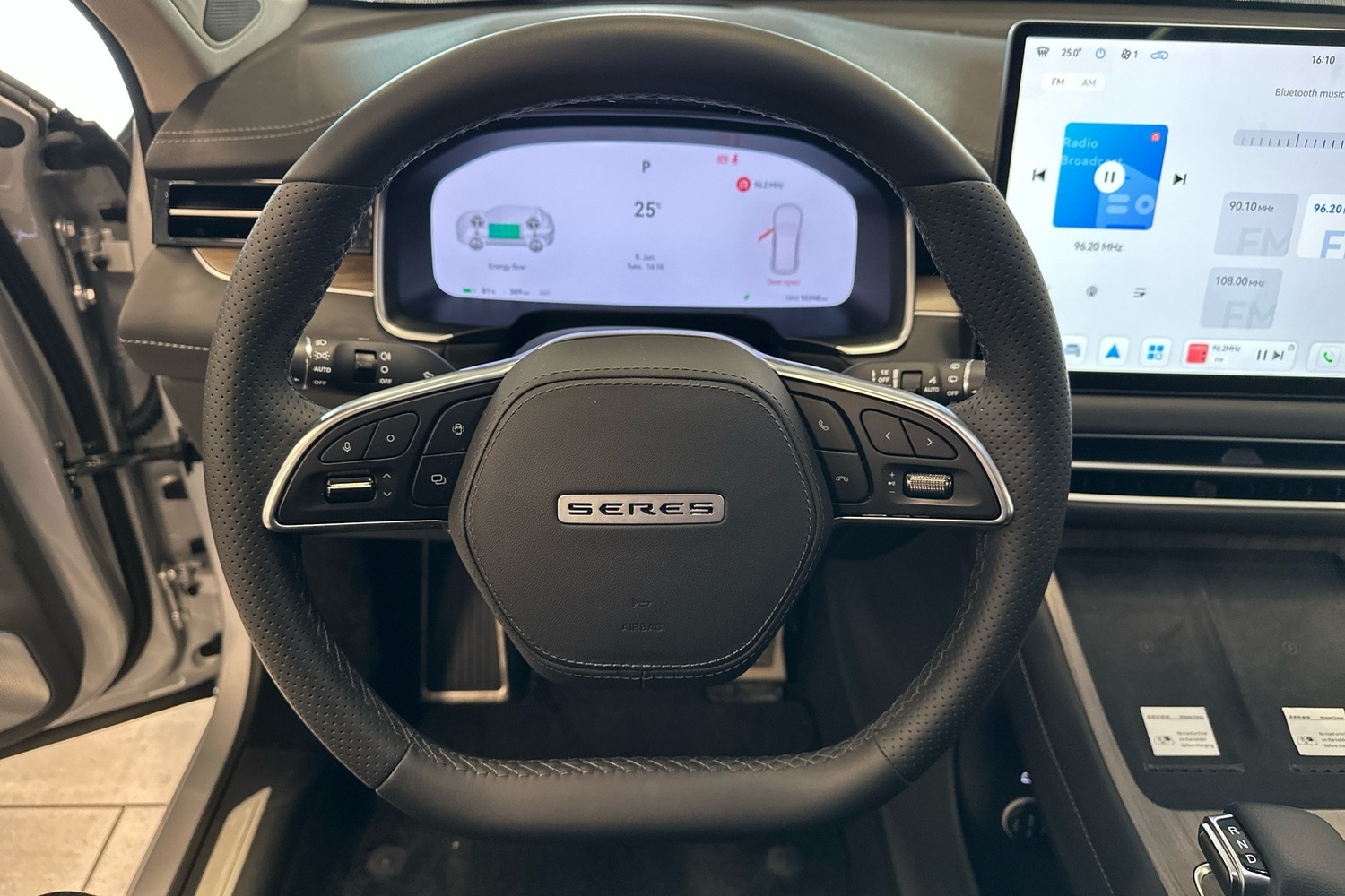 Seres 5 vaihtoauto
