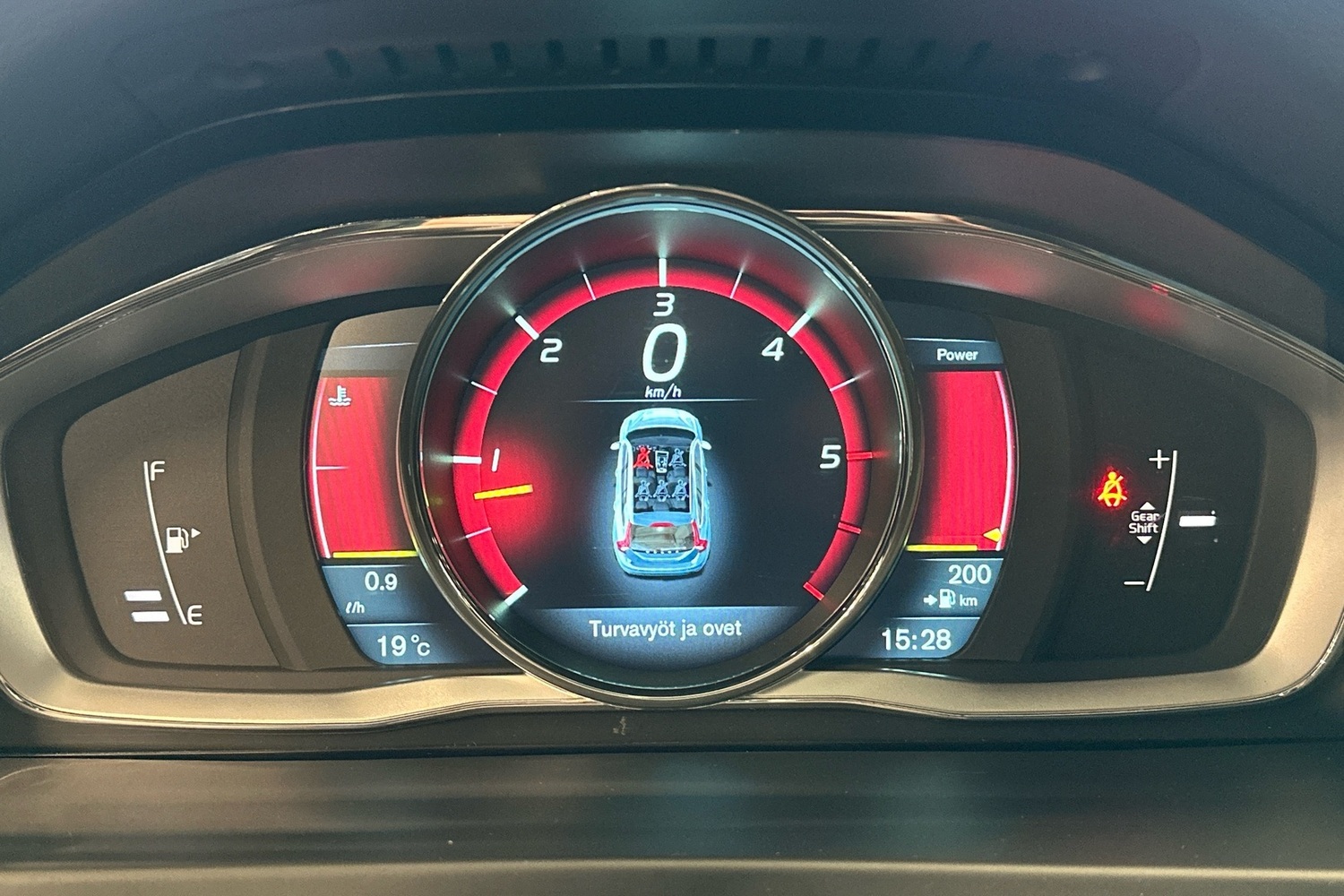 Volvo V60 vaihtoauto