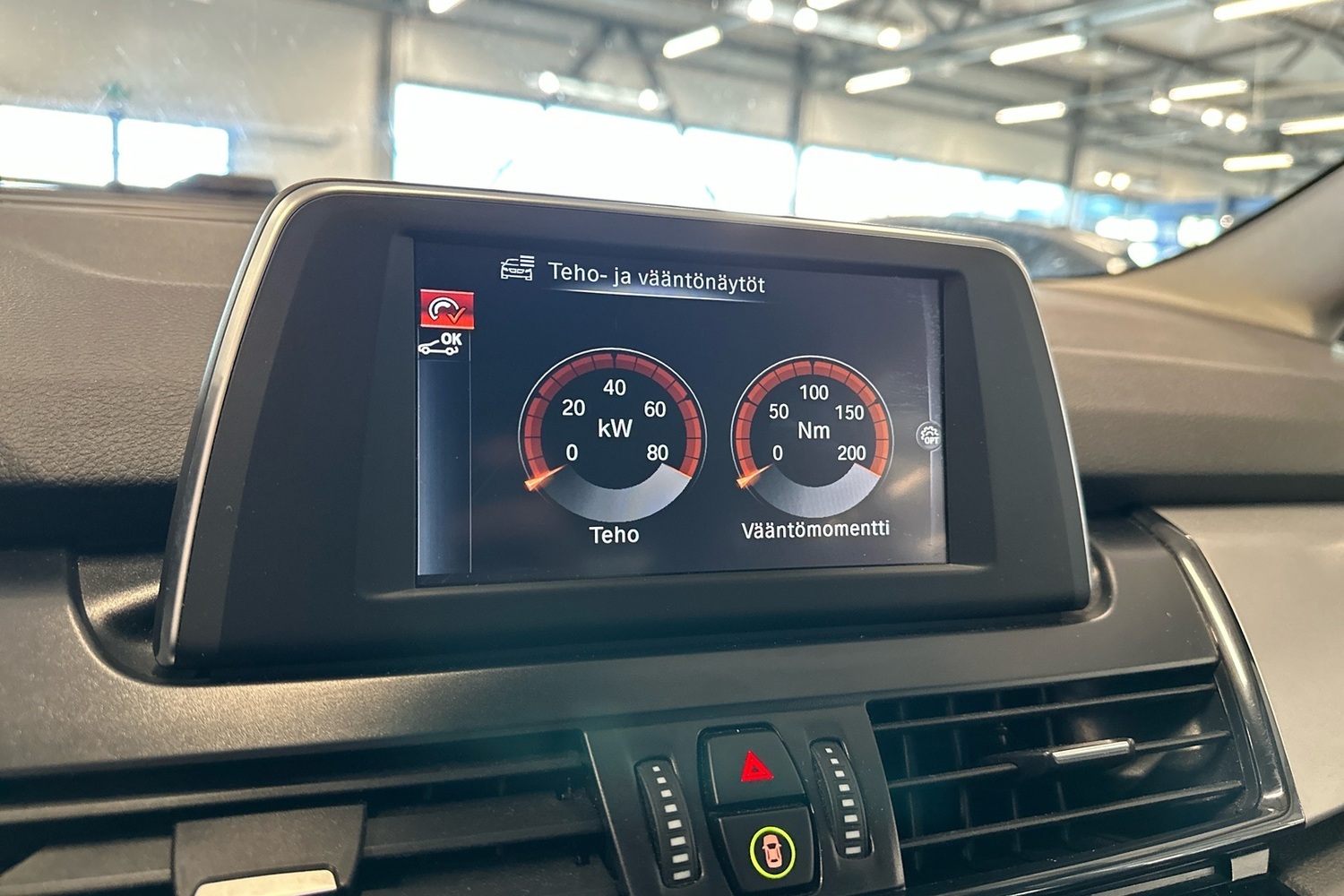 BMW 216 vaihtoauto