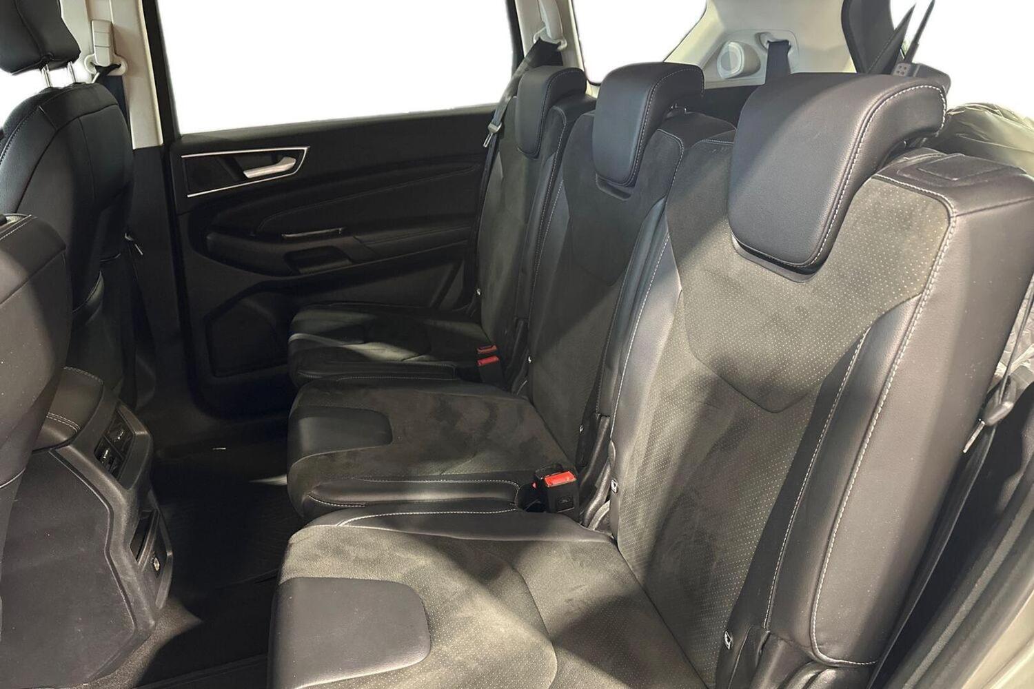 Ford S-MAX vaihtoauto