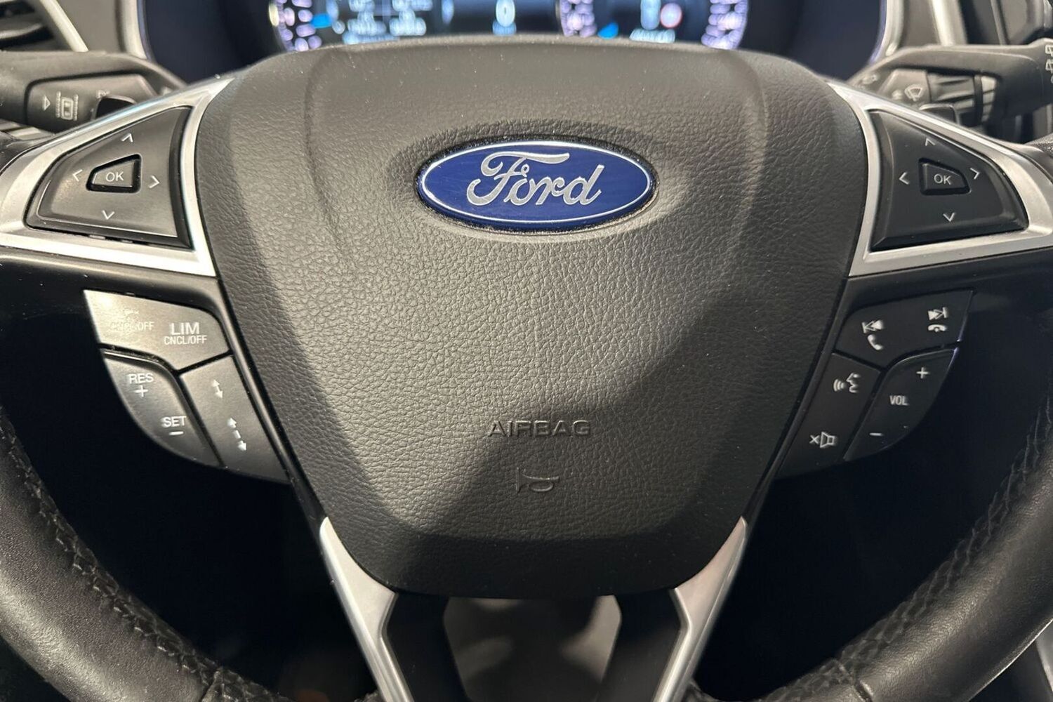 Ford S-MAX vaihtoauto