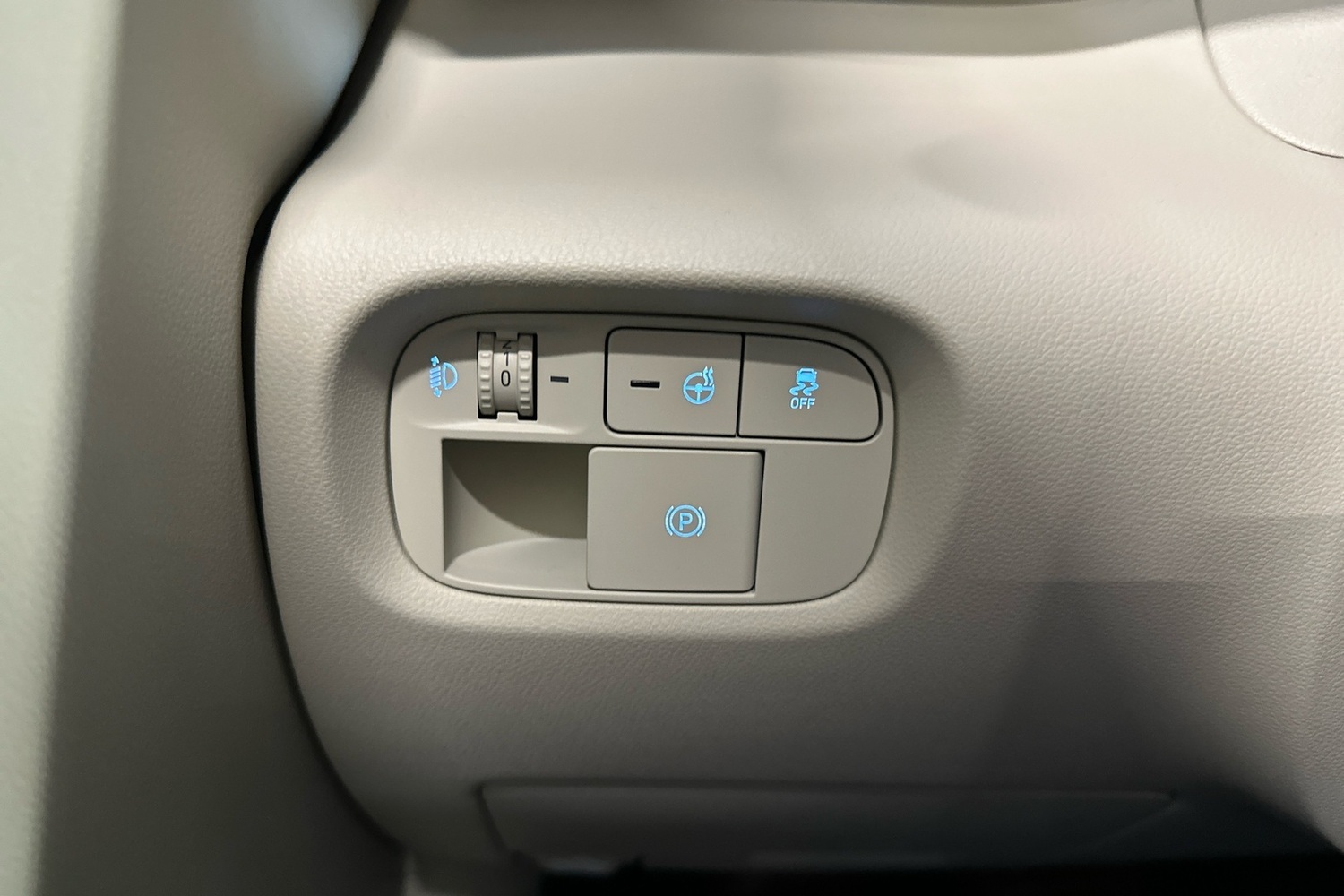 Hyundai INSTER vaihtoauto