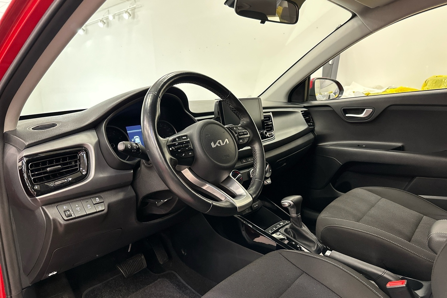 Kia Rio vaihtoauto