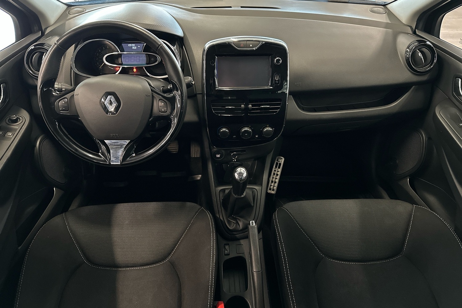 Renault Clio vaihtoauto