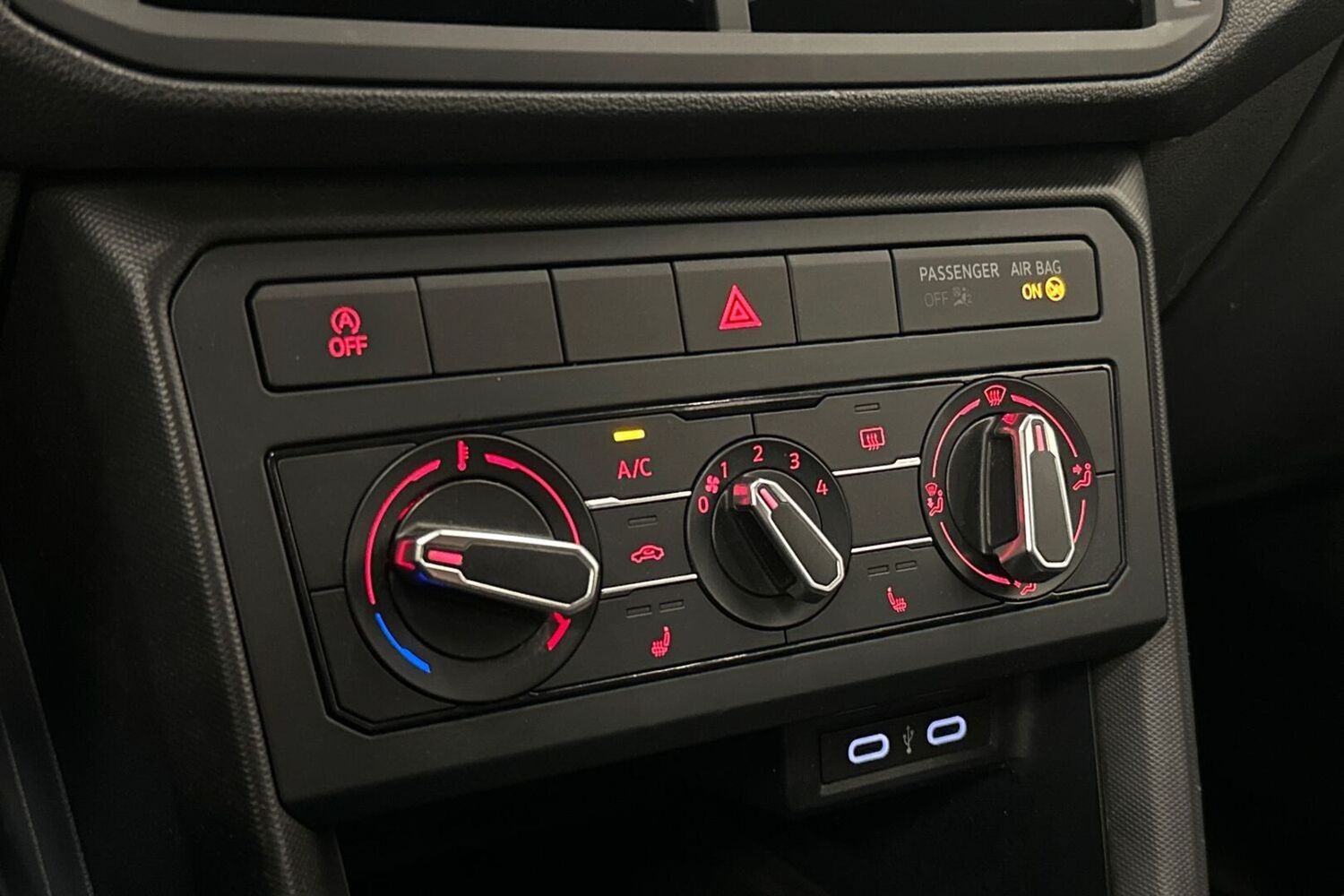 Volkswagen T-Cross vaihtoauto