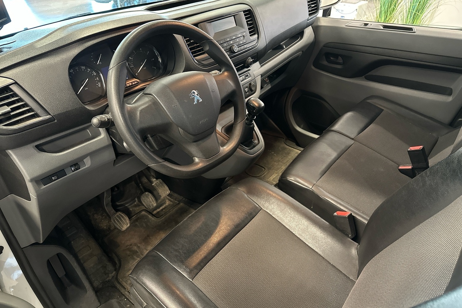 Peugeot Expert vaihtoauto