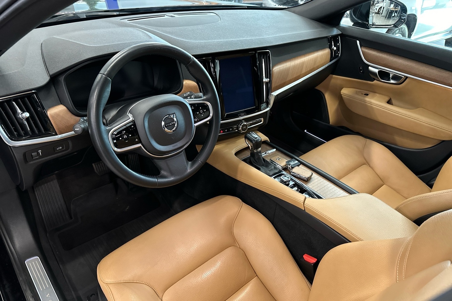 Volvo V90 vaihtoauto