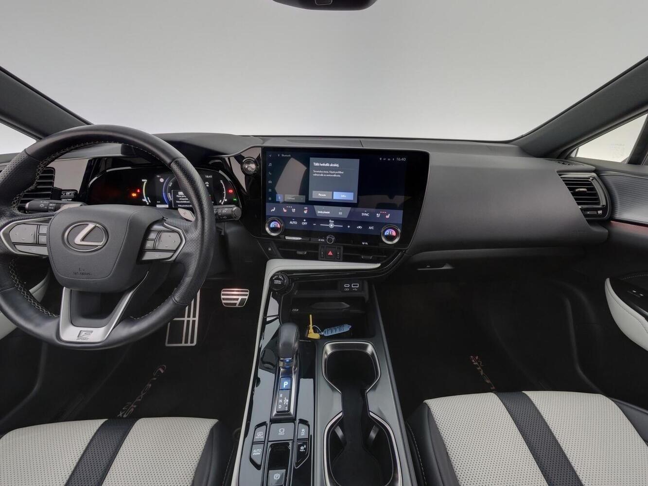 Lexus NX vaihtoauto