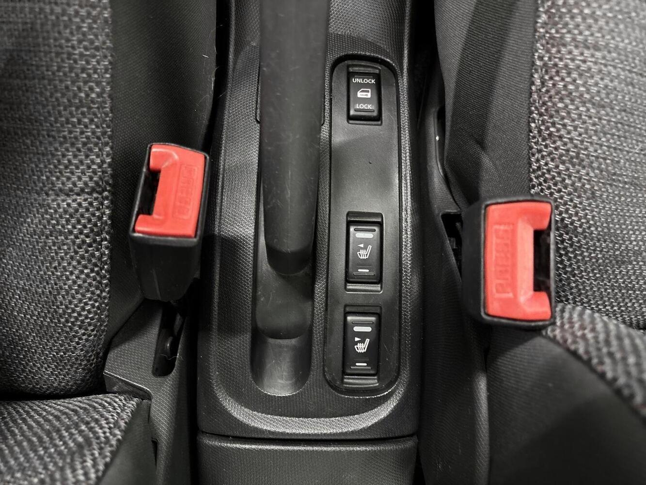 Nissan Micra vaihtoauto