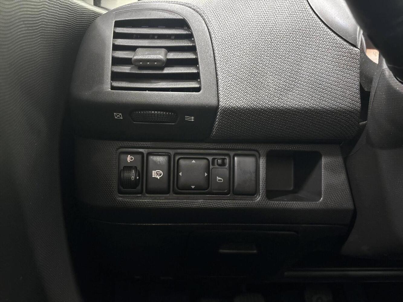 Nissan Micra vaihtoauto