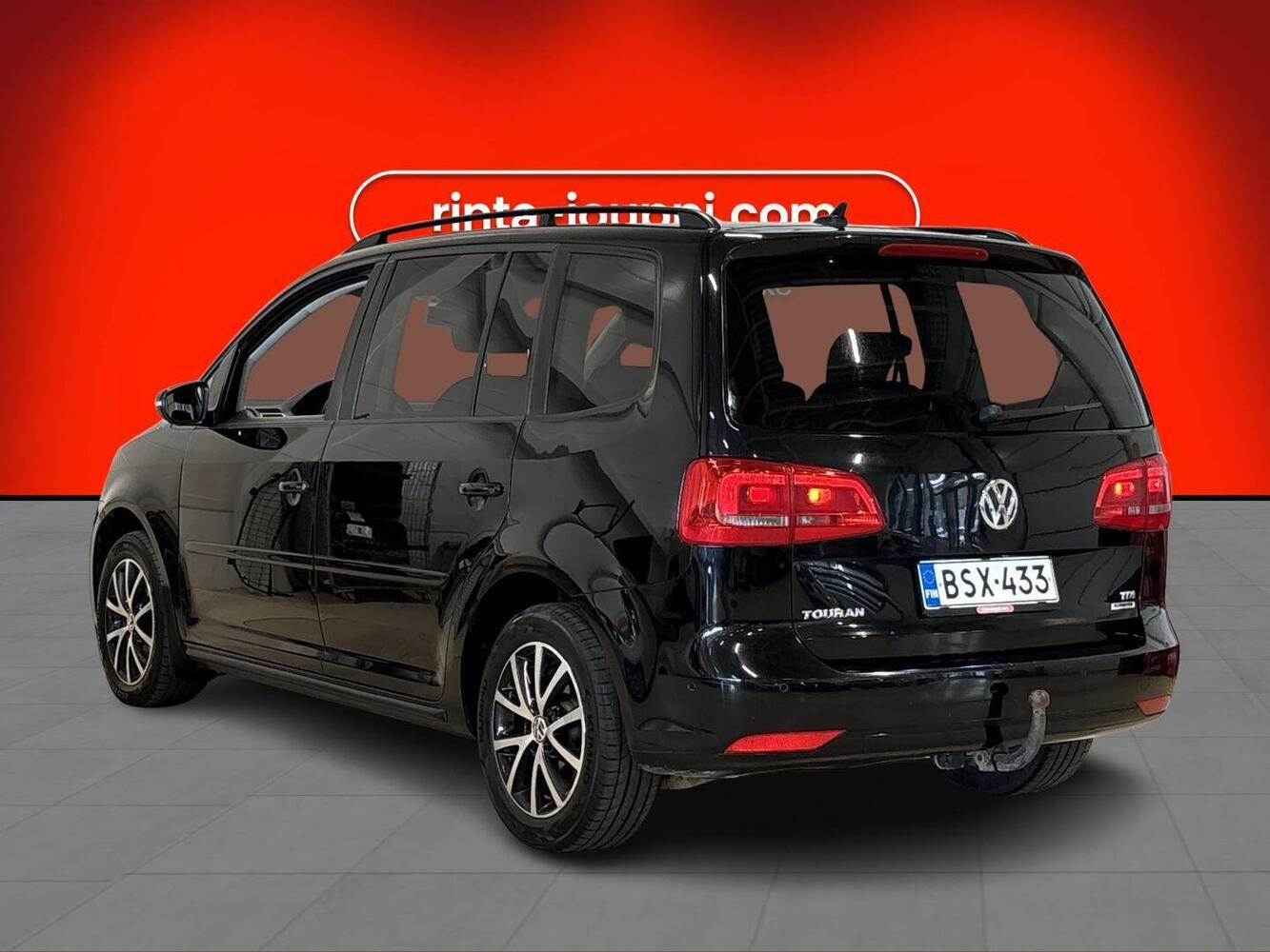 Volkswagen Touran vaihtoauto