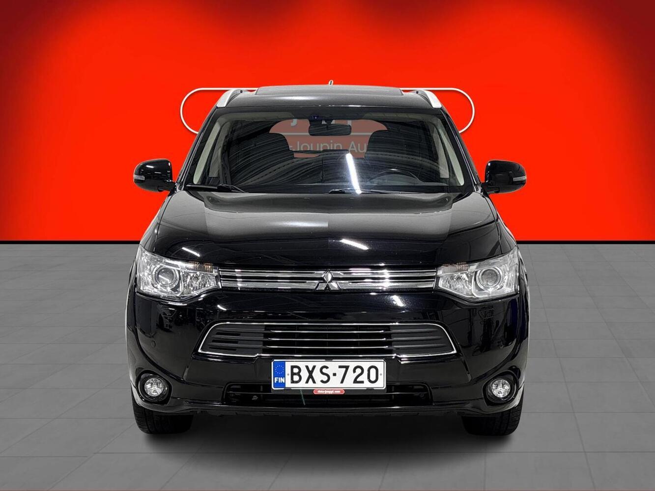 Mitsubishi Outlander PHEV vaihtoauto