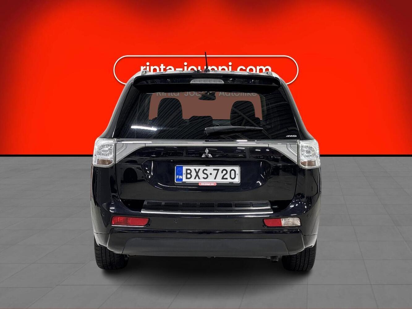 Mitsubishi Outlander PHEV vaihtoauto