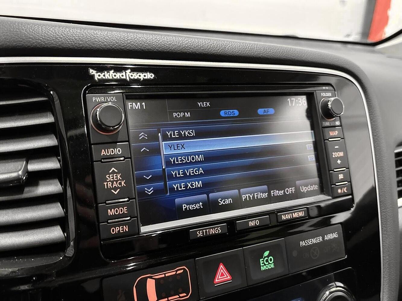 Mitsubishi Outlander PHEV vaihtoauto