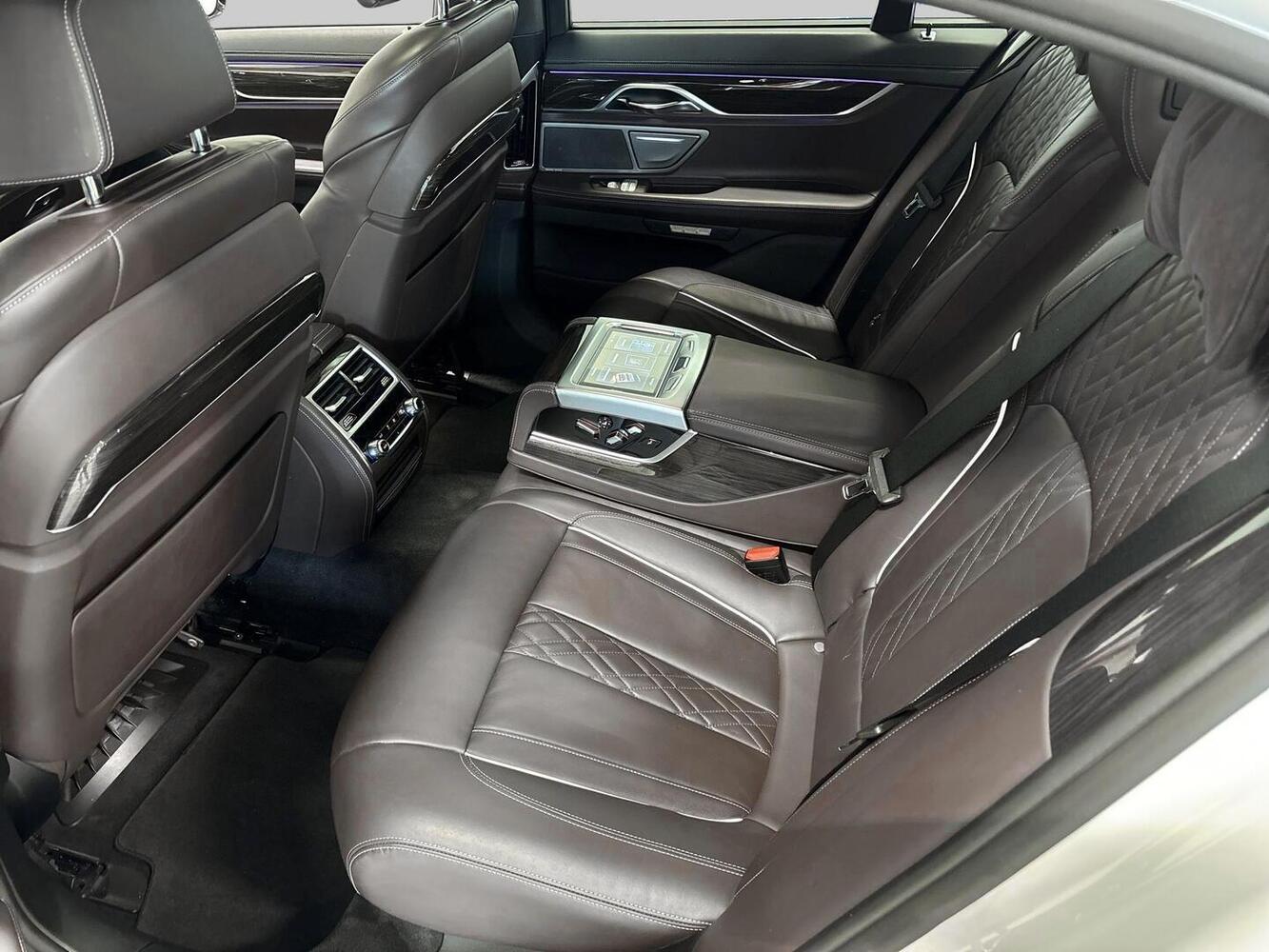 BMW 730 vaihtoauto