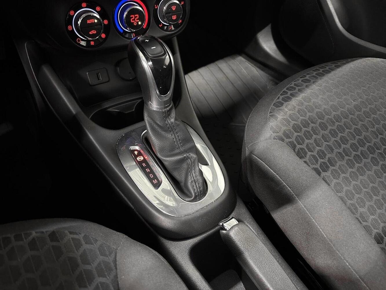 Opel Corsa vaihtoauto