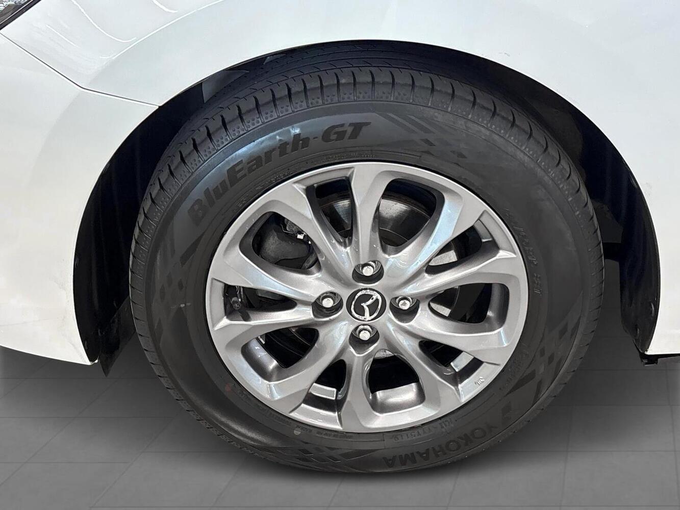 Mazda 2 vaihtoauto