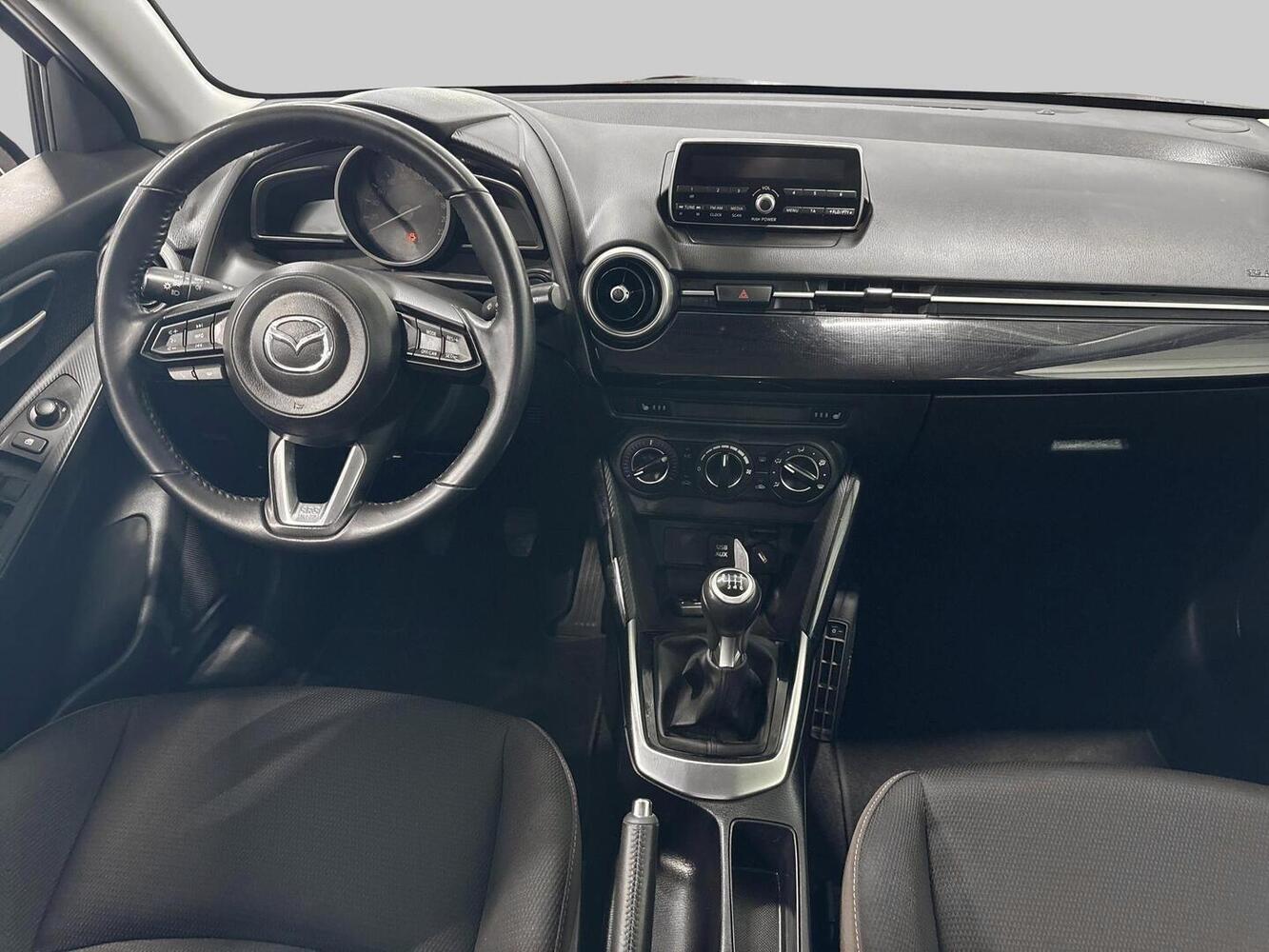 Mazda 2 vaihtoauto